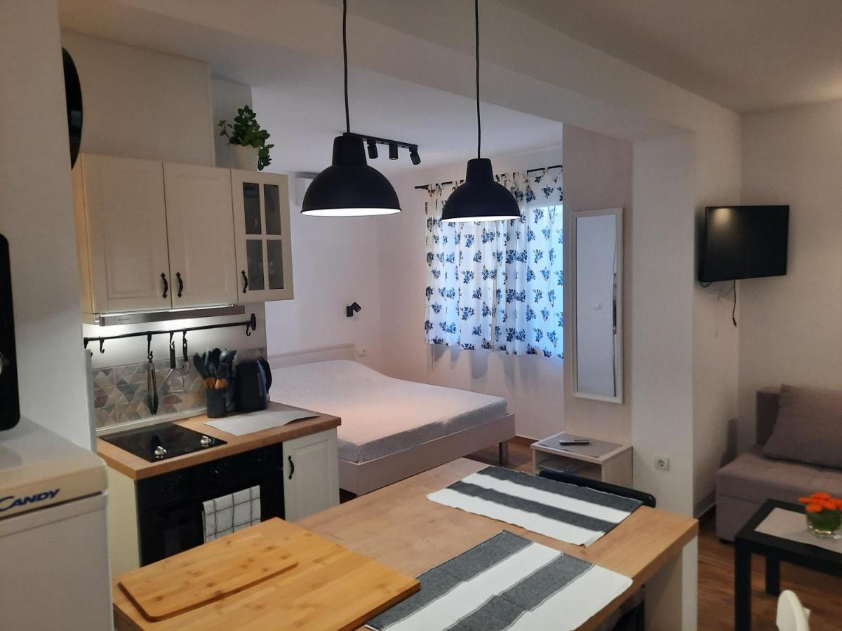 Manda Ljubetic Apartman Sutivan Kültér fotó