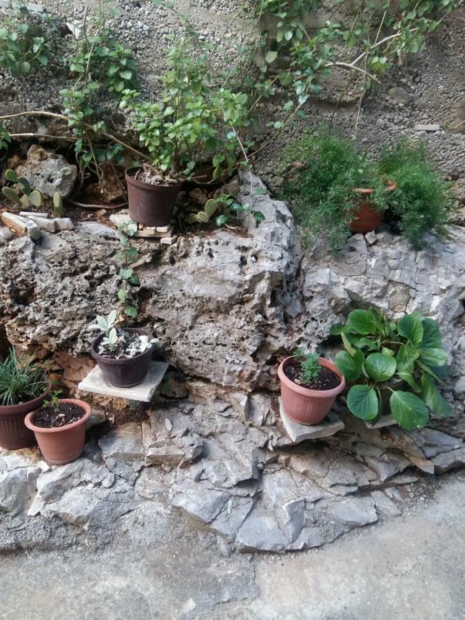 Manda Ljubetic Apartman Sutivan Kültér fotó